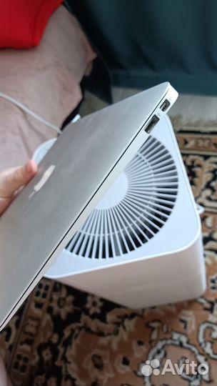 Apple macbook air 11 A1370