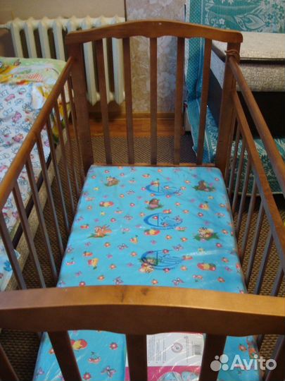 Кроватка детская