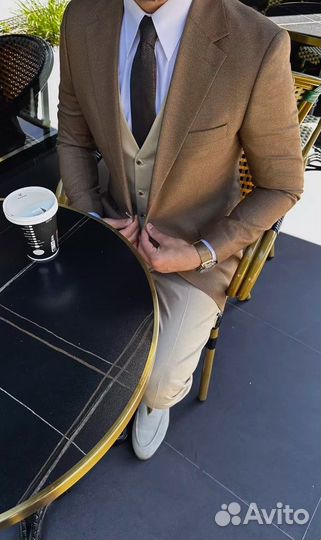 Костюм тройка классический мужской