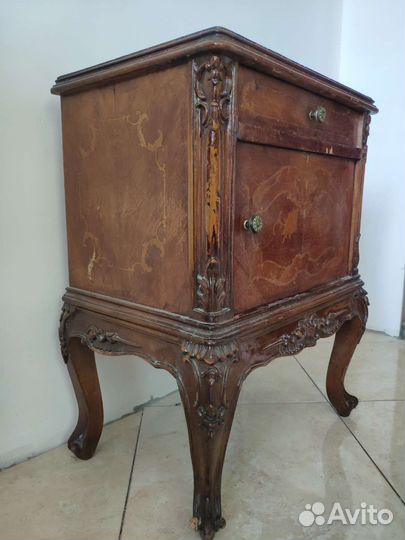 Антикварная тумба массив