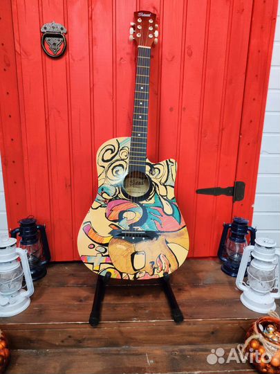 Гитара новая