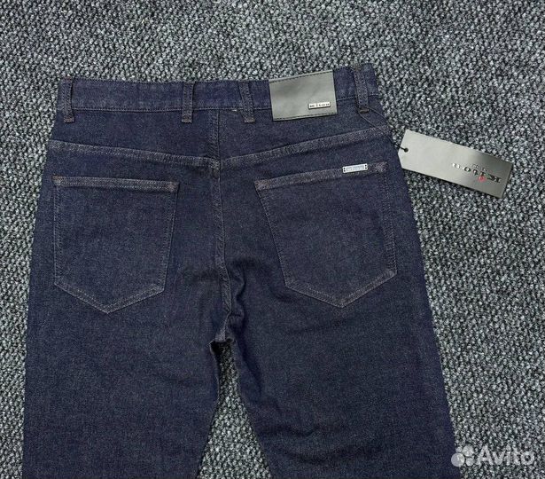 Джинсы Kiton