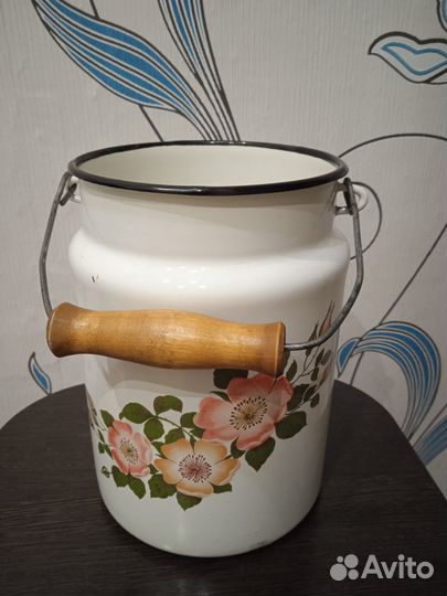 Два бидончика