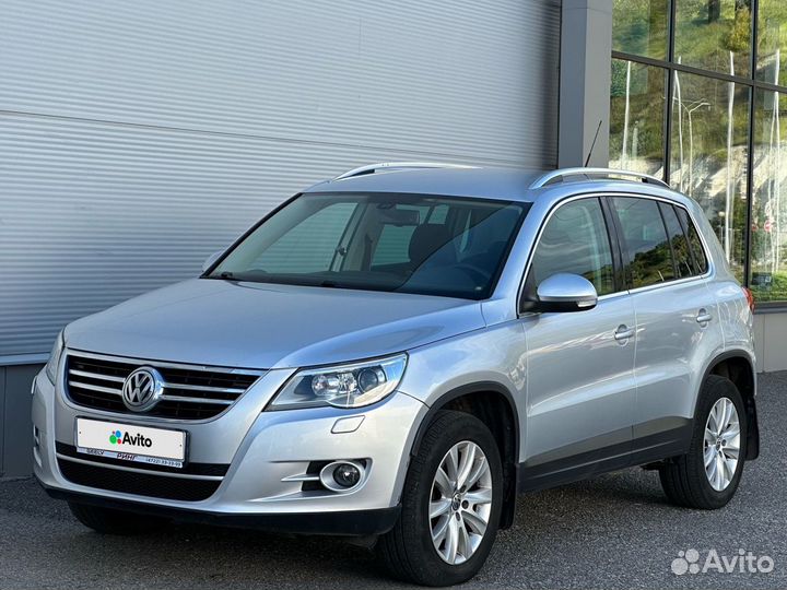 Volkswagen Tiguan 2.0 AT, 2010, 117 207 км