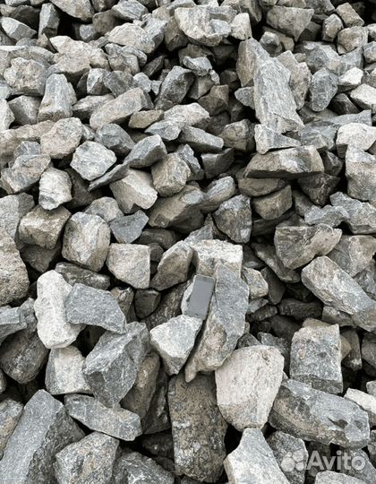 Щебень гранитный в наличии с доставкой
