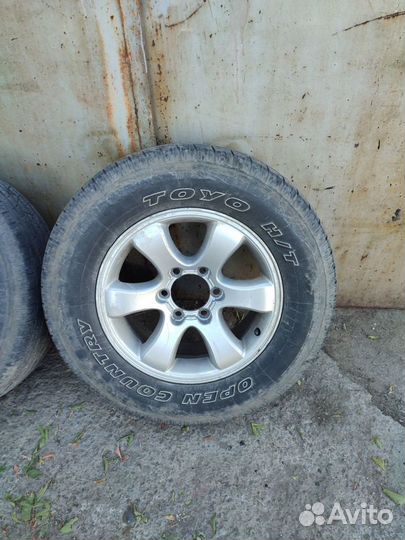 Toyo Open Country H/T 265/65 R17 120H