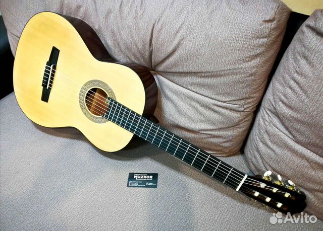 Гитара классическая Hohner hc-06 + чехол объявление продам