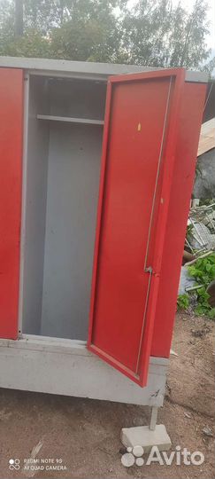 Шкафы металлические в раздевалку