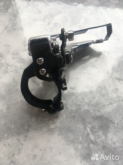 Передний переключатель Shimano Altus M313