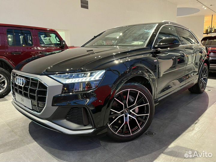 Audi Q8 3.0 AT, 2022