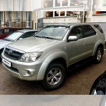 Toyota Fortuner 2.7 AT, 2007, битый, 138 251 км, с пробегом, цена 1 600 000 руб.