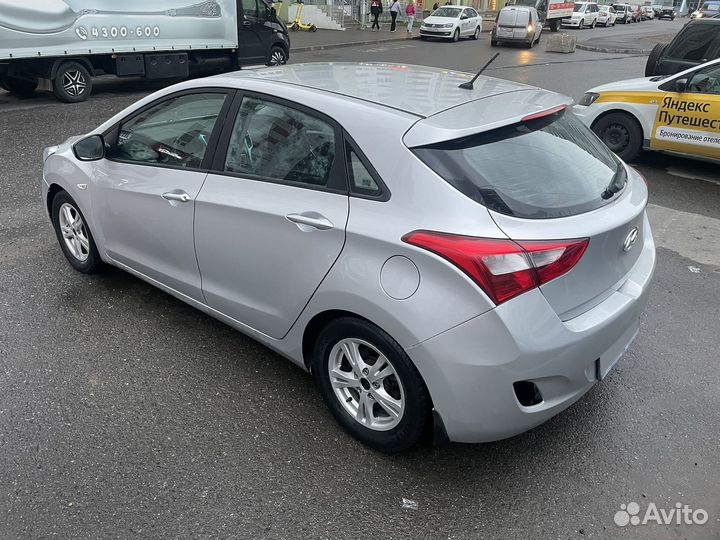 Hyundai i30 1.6 МТ, 2012, 111 308 км