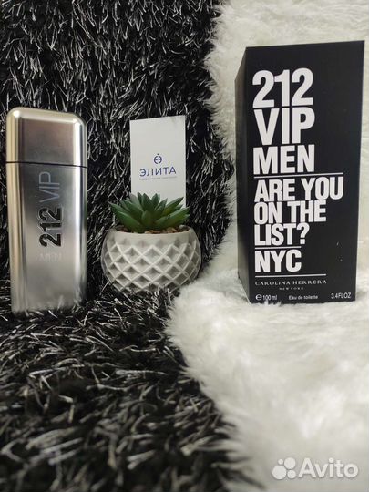 Carolina Herrera 212 Vip