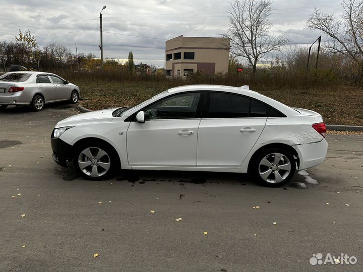 Chevrolet Cruze 1.8 AT, 2012, 150 000 км