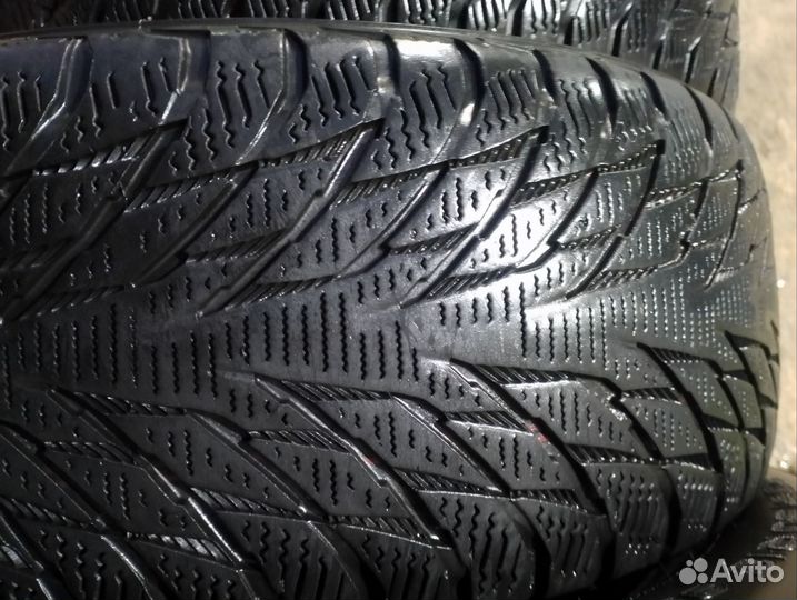 Nokian Tyres Hakkapeliitta R2 205/60 R16 96R