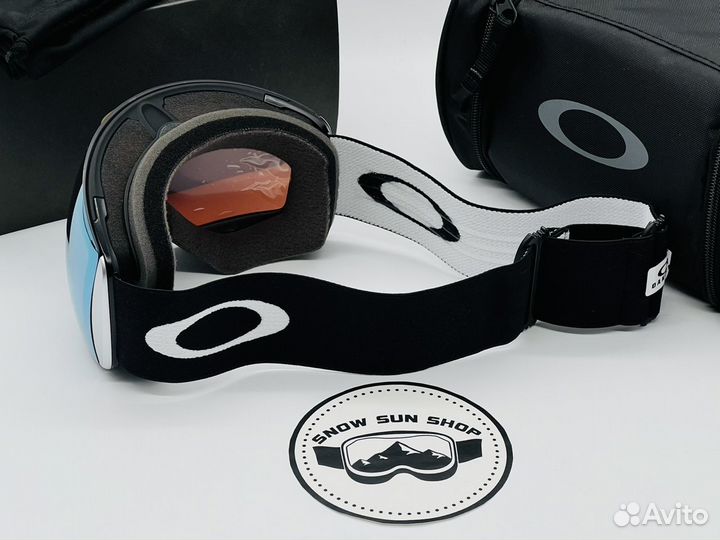 Горнолыжная маска Oakley Flight Deck L Sapphire