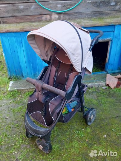 Прогулочная коляска