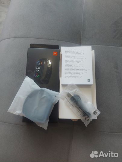 Xiaomi mi band 6