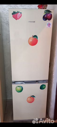 Продам холодильник Snaige
