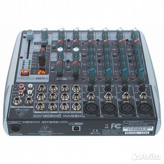 Аналоговый микшер Behringer xenyx QX1202USB