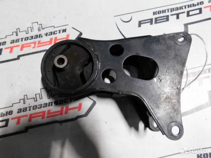 Подушка Двигатель nissan bassara presage JTU30 TU30 QR25-DE 2WD задняя 11320AE000