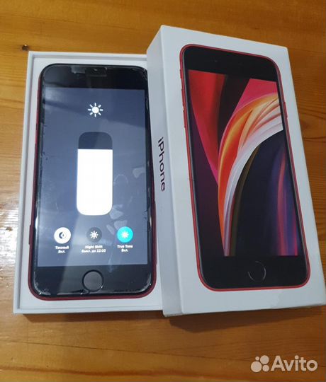 iPhone se 2020 128gb red