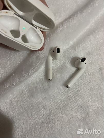 Airpods 2