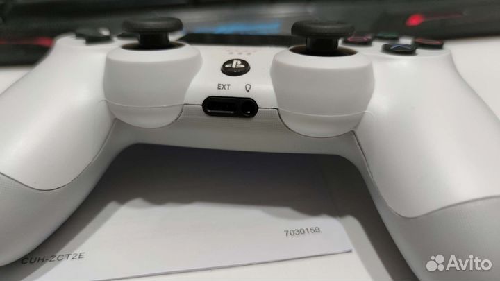 Геймпад PS4, новый