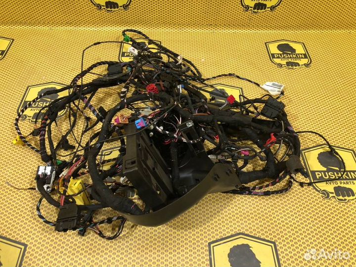 Проводка торпедо/консоли/руля Skoda Octavia