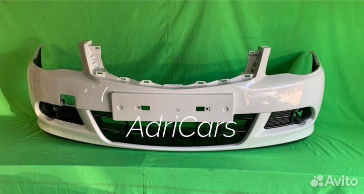 Бампер передний новый на авто Almera G15 1761