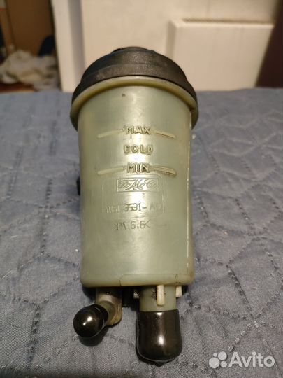 Бачок гидроусилителя руля от Ford Focus 2