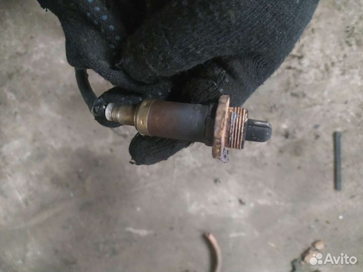 Лямбда зонд Ниссан Примера Р11 Р12