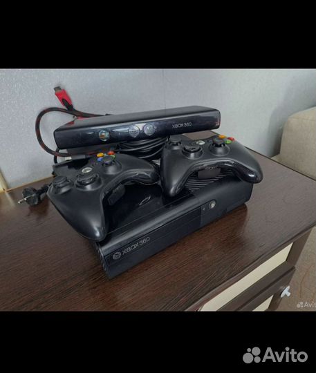 Xbox 360 +2 джостика беспроводных+конект