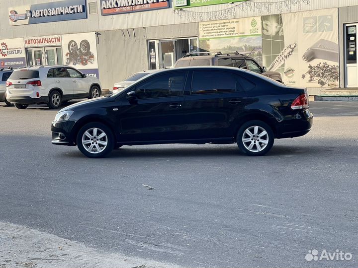 Volkswagen Polo 1.6 AT, 2012, 127 000 км