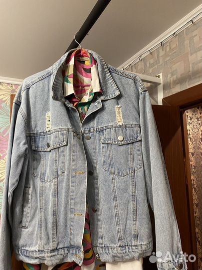 Джинсовая куртка женская