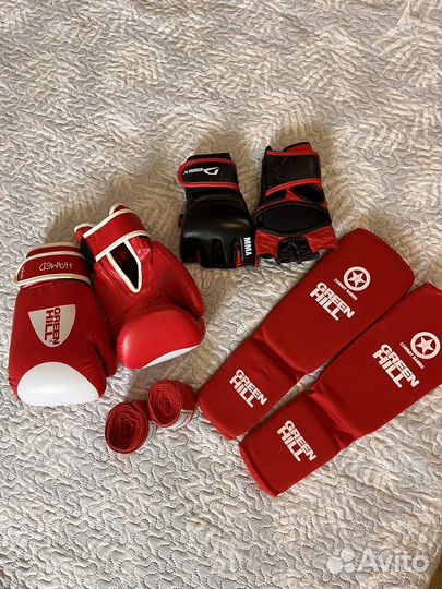 Боксерские перчатки 12 oz