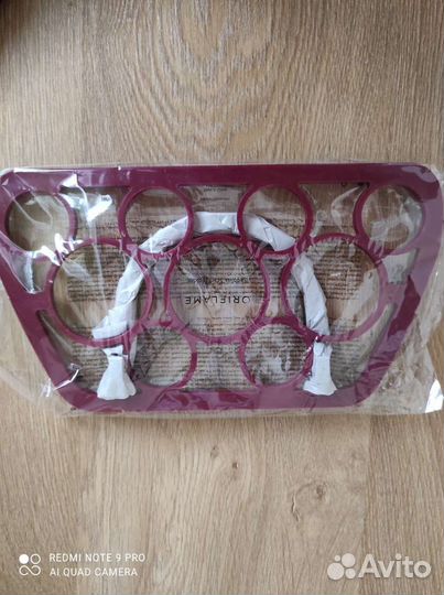 Вешалка для шарфов, палантинов