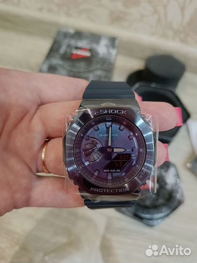 Наручные часы мужские Casio G-shock GM-2100N-2AER