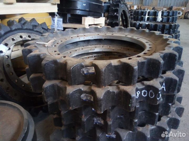 Ходовая экскаватора Komatsu PC300-7 (комплект)