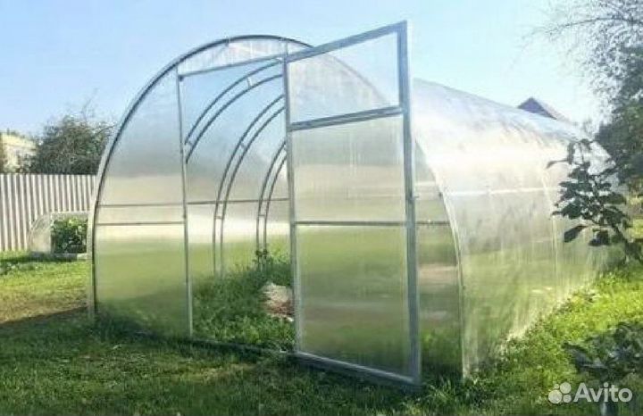 Теплица из поликарбоната