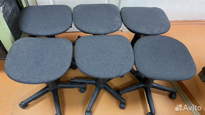 Компьютерный стул