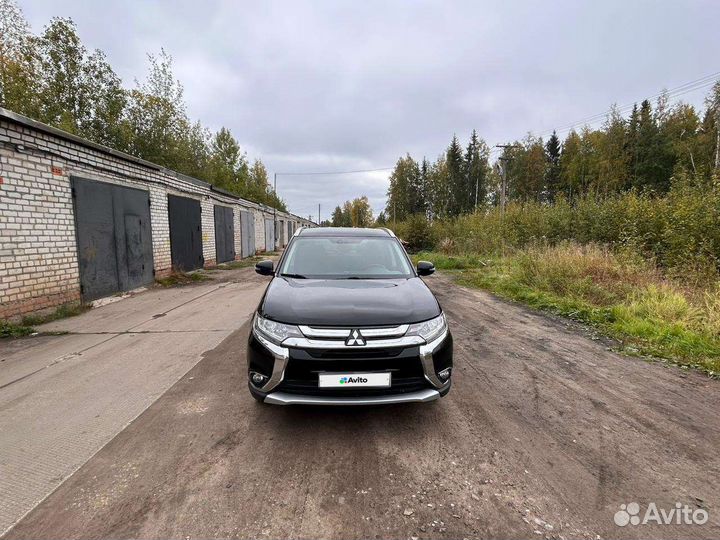 Mitsubishi Outlander 2.0 CVT, 2018, 83 157 км