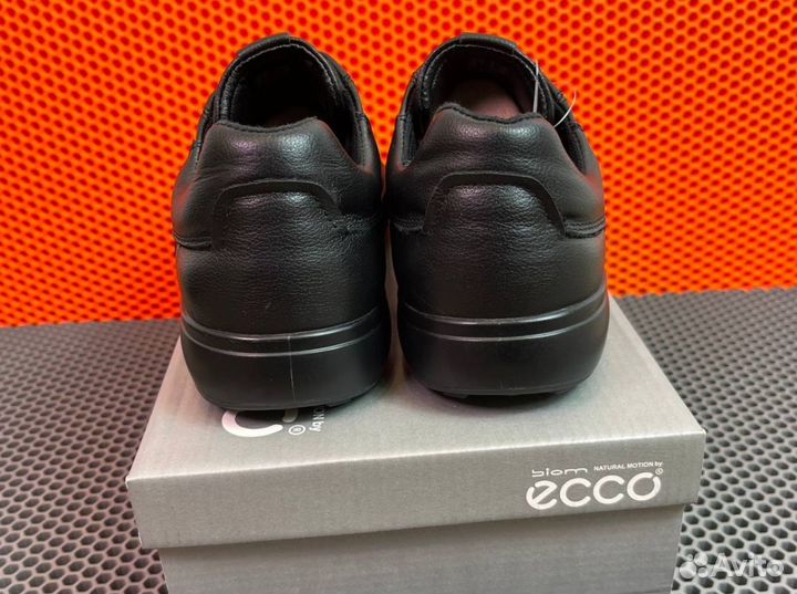 Кроссовки Ecco модные