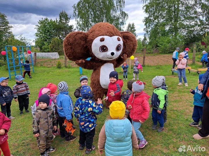 Говорящий Белый мишка + геливые шары поздравление