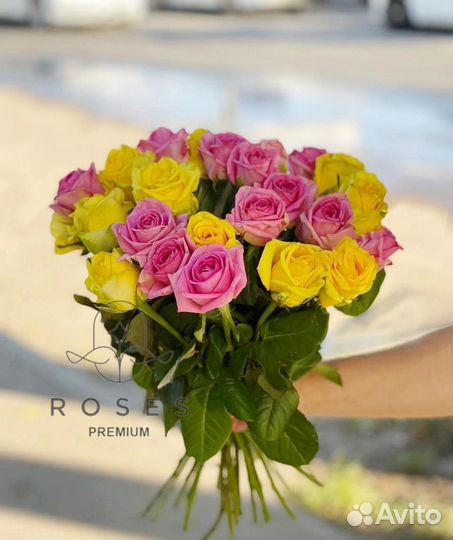 Букет из 25, 51 розы микс Аква и Пенни Лайн, розы