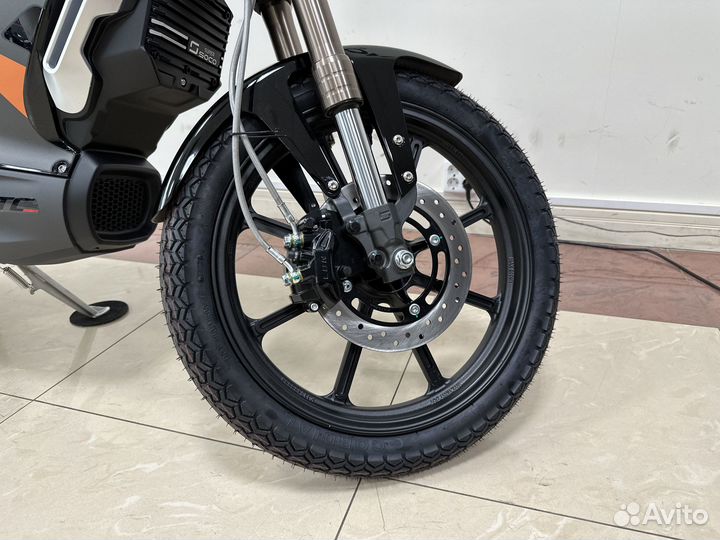 Электромотоцикл Super Soco TC Max