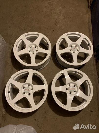 Кованные диски r17 5x100