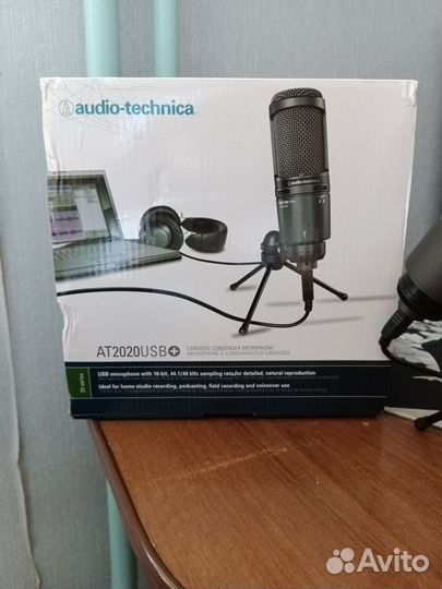 Микрофон студийный