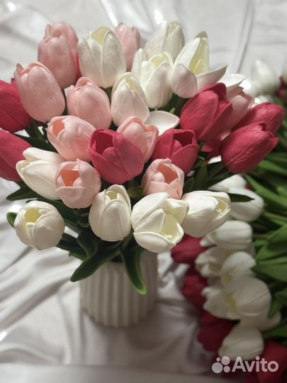 Ваза с цветами