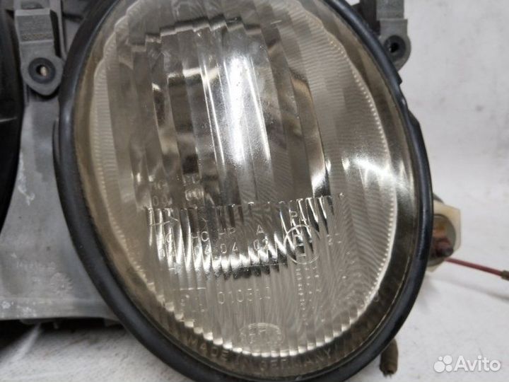 Фара передняя правая Mercedes Clk A208 1998